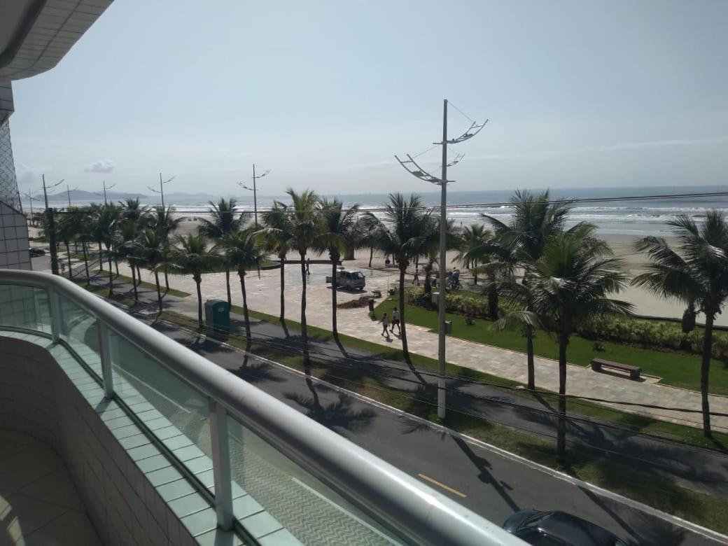 Solemar Apartamento Praia Grande Pe Na Areia מראה חיצוני תמונה